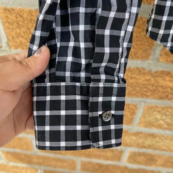 FRED PERRY Checkered Plaid size small - Picture 6 of 11